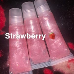 Strawberry gloss 🍓
